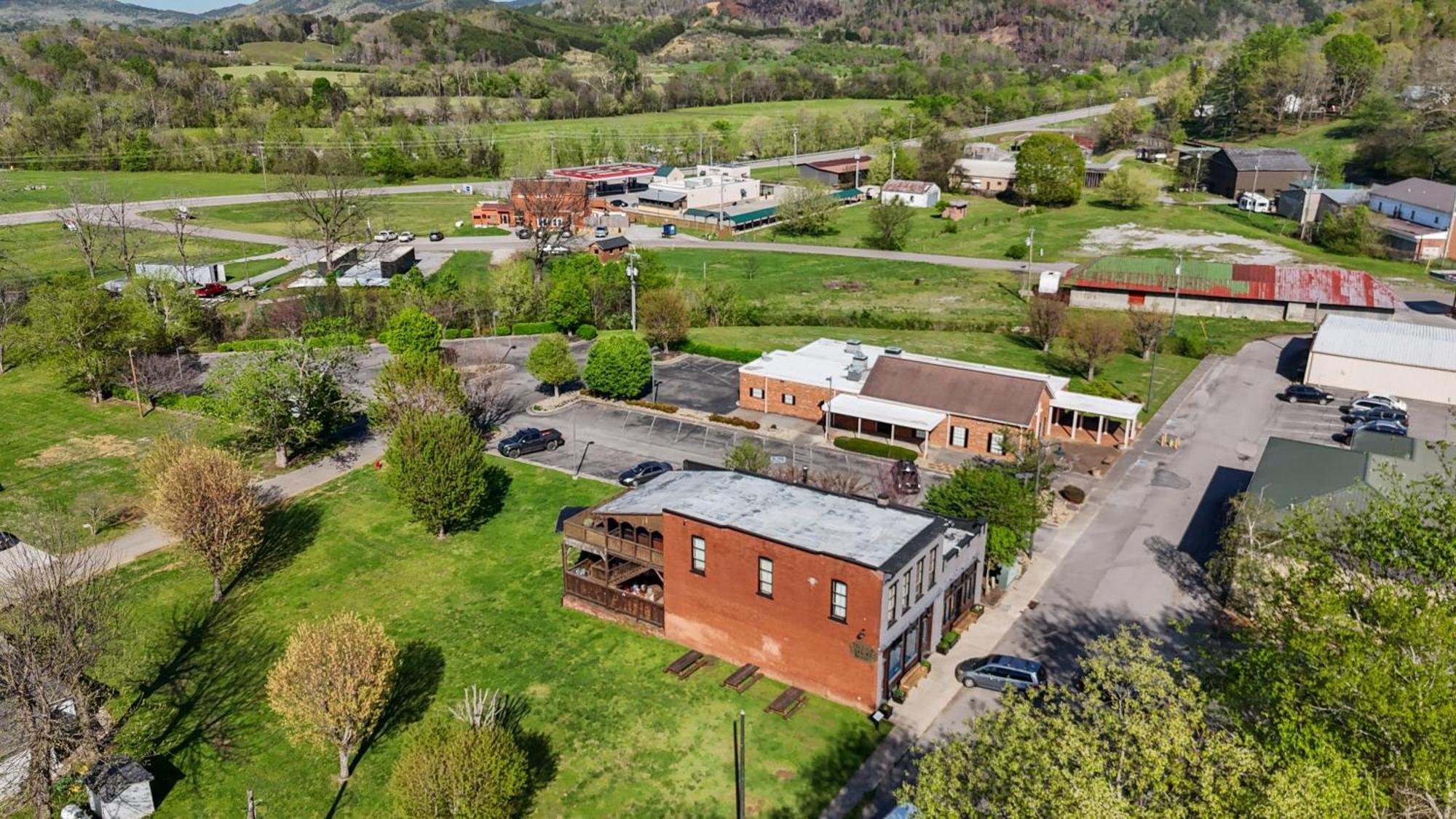 The Tellico Plains Inn And Event Venue Εξωτερικό φωτογραφία