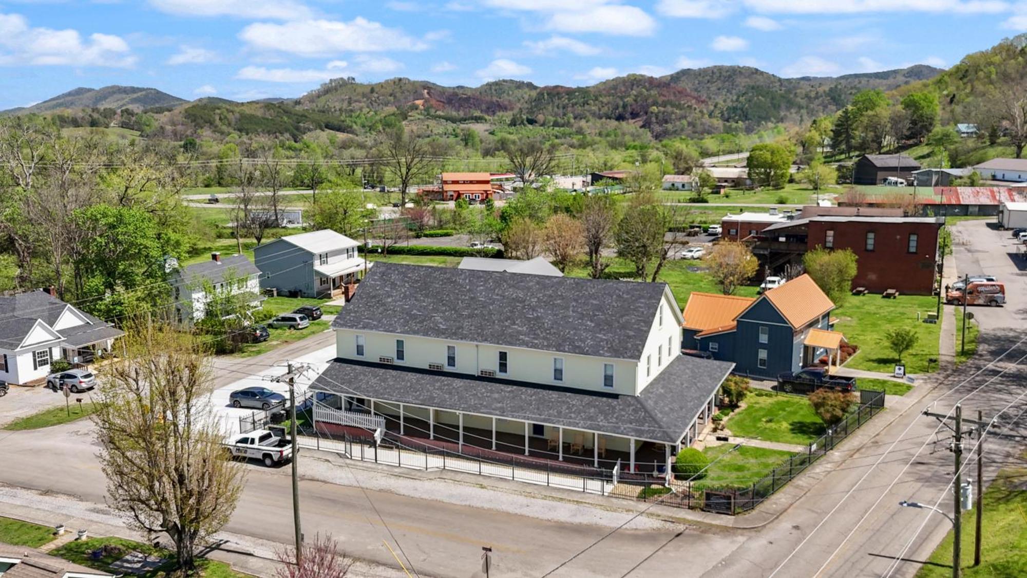 The Tellico Plains Inn And Event Venue Εξωτερικό φωτογραφία